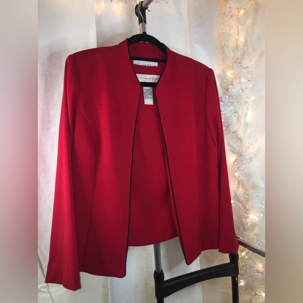 Sag Harbor | Petite Women’s Red 2-piece Top/Jacket Matching Set